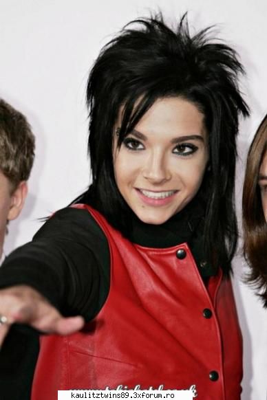 membru now - datimi si mie id lui bill va roggg..........stiu - Bill Kaulitz