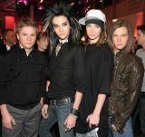 ...pls.....interesant - mama gemenilor e foarte dragutza acum stiu de - Bill Kaulitz